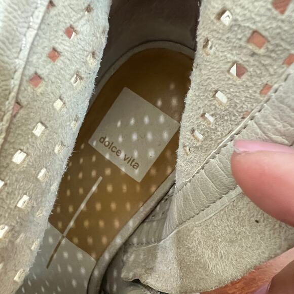 Dolce Vita Cream Whitewash Block Heel Almond Toe Perforated Booties Womens 8 - Picture 6 of 14